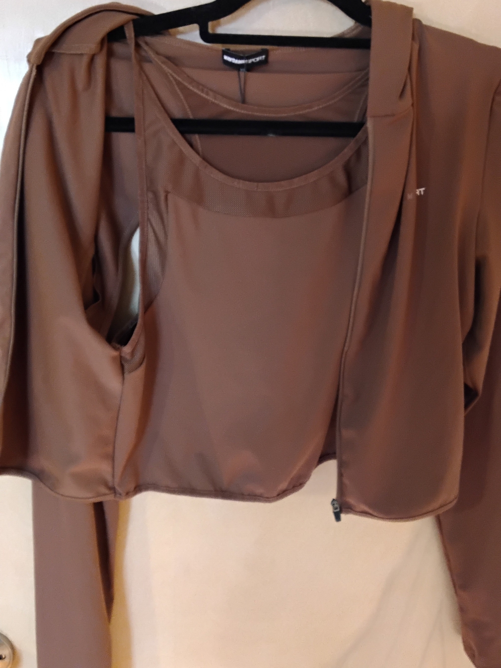 Brown Two-Piece Active Set - Cropped Zip Top & High-Waist Leggings - Picture 4 of 8